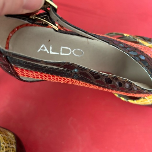 Aldo stiletto shoes, like new- rarely worn, dressy, party, office - Picture 4 of 14
